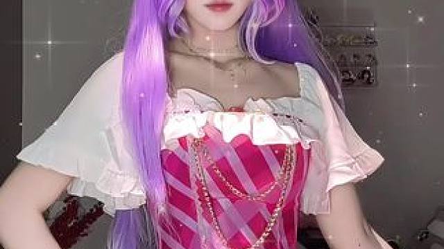 神崎美月第三个吻痕