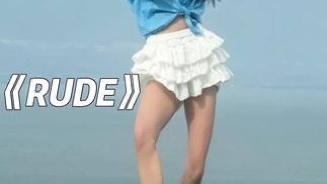 天然的浅蓝色背景太安逸了