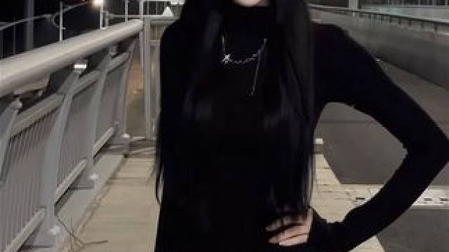 好美 我说的是烟花谁放的烟花又让我蹭到了