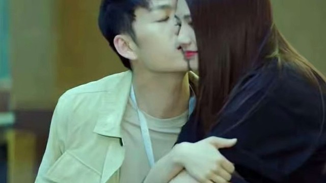 谈恋爱谈到自担，被喷成筛子我也认了（bushi）