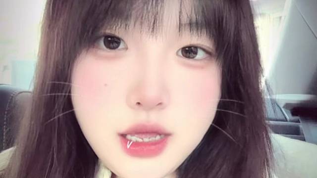 黑发真的很初恋