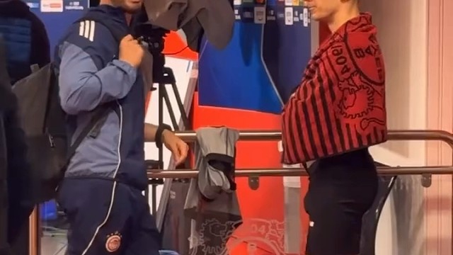 欧冠赛场皇马传奇重逢，两代功勋同框满满回忆杀