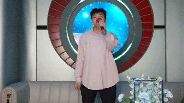 《像晴天像雨天》