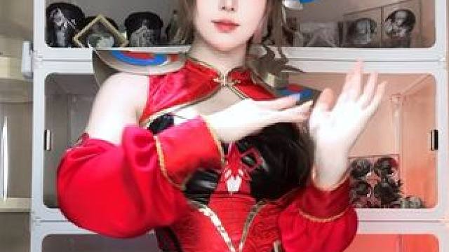 虞姬和项羽的名字上下都能组合诶！