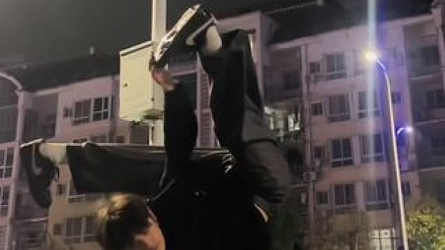 白菜对我哭 bboy