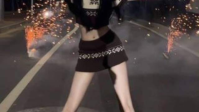 元宵快乐我请大家看烟花