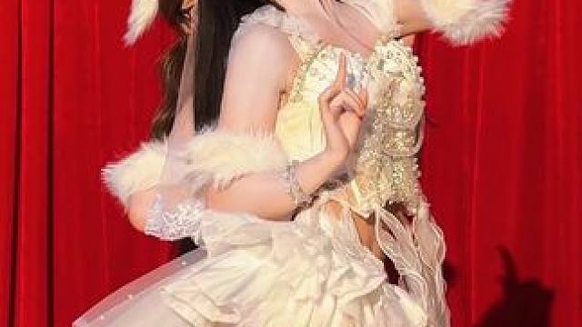 怎么还有一个月深圳欢乐谷女团小雨