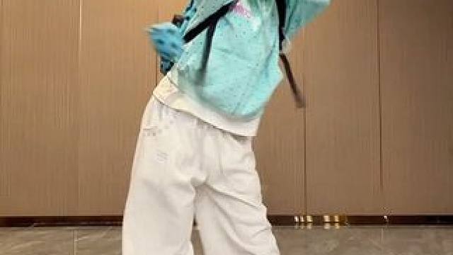 喜欢这套！！（最后展示俺滴新书包