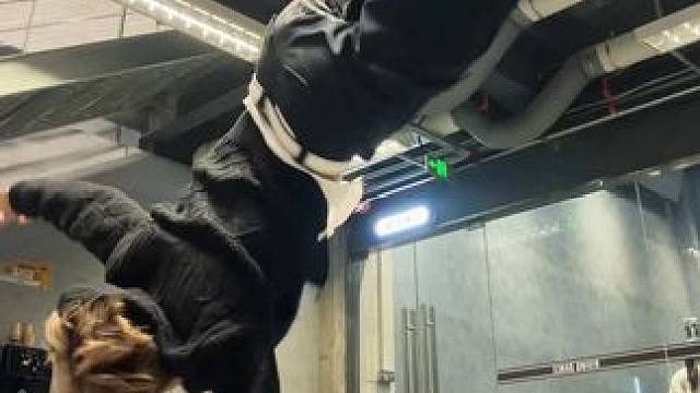 听到音乐的第一秒脑子里动作都有了！快艾特喜欢的博主跳！