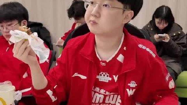 20260224/WE对战AL/Karis赛场物料
LPL第一赛段淘汰赛
赛前返图和赛前视频节选(嚼