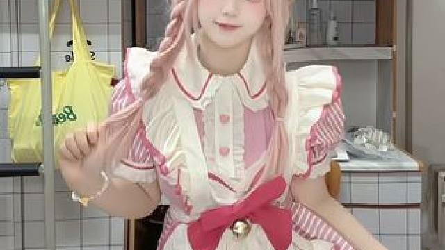 假如211工科钢琴10级的甜妹对你笑呢？