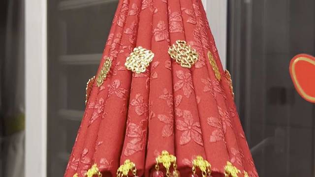 国风新中式红色 金色福喜字新娘伞精致，手工搓，美好寓意……