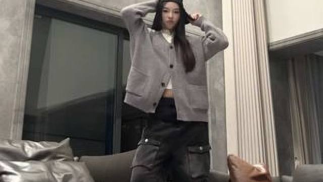 依旧怒那闹木耶啵/. kpop