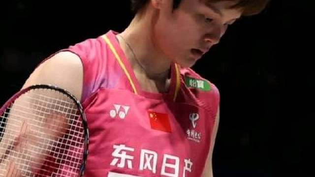 夺冠/庆祝时刻直拍

她！做到了！这次实至名归！

  ​​​