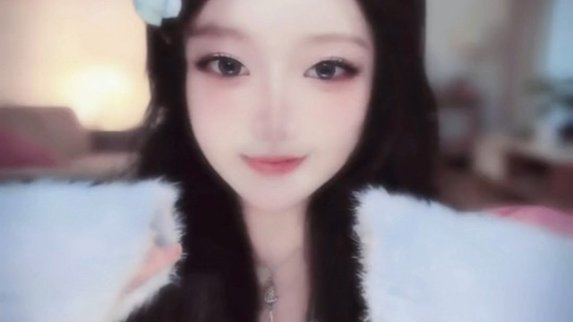 那天你看着我的眼睛 是觉得我好看还是好骗