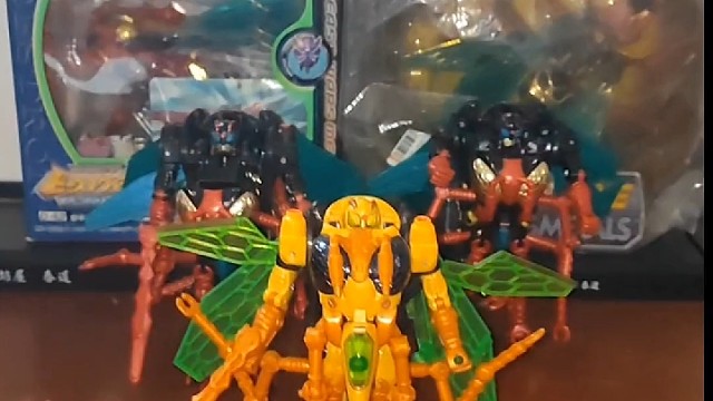 变形金刚超能勇士金属变体黄蜂勇士
