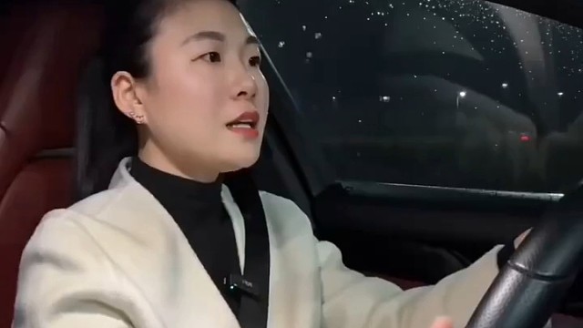 车内女神