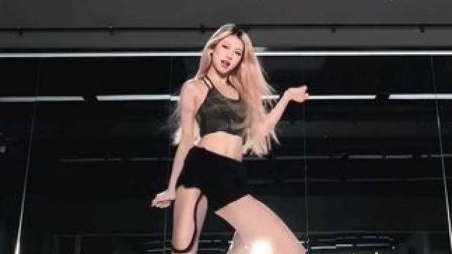 果然一击的舞就没有轻松的！ 跳一遍已是燃尽 热门舞蹈计