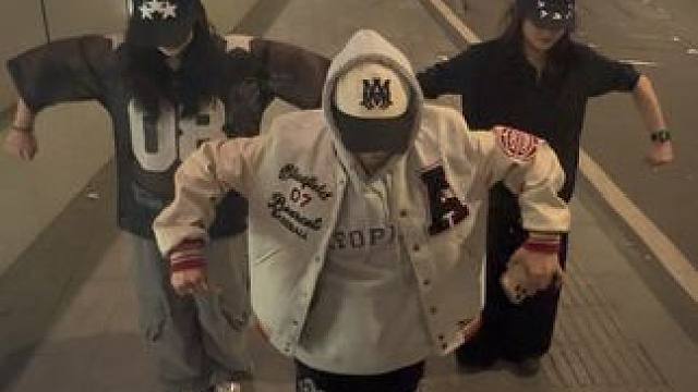 过完年大家就酱走