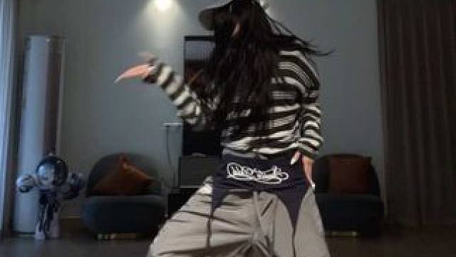 跟随这个riize的舞品