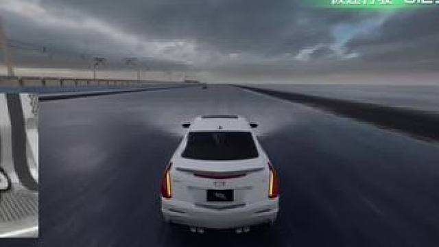 凯迪拉克追高铁最终还是追不上她... 巨