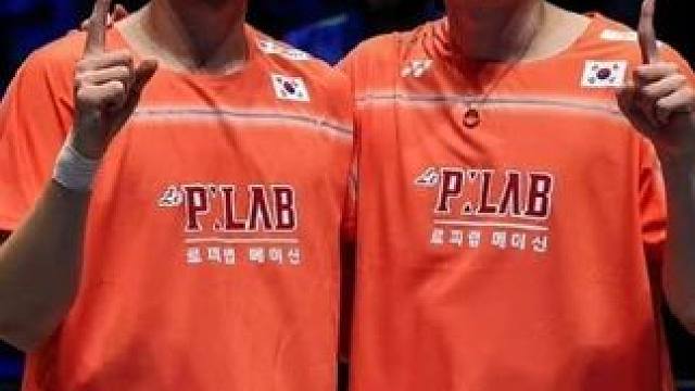 金元昊/徐承宰 VS 波波夫兄弟
高清低视角多拍欣赏