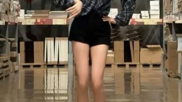 不要相信任何女人 除非那个女人是我