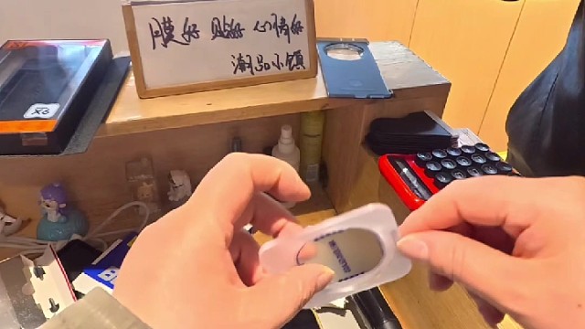 手机配件店日常vlog