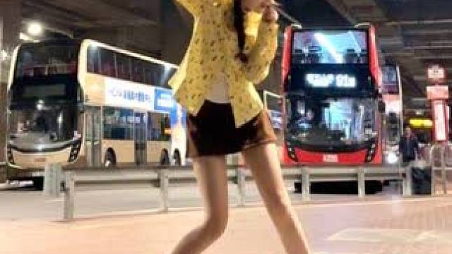 天空是绵绵的糖就算塌下来又怎样