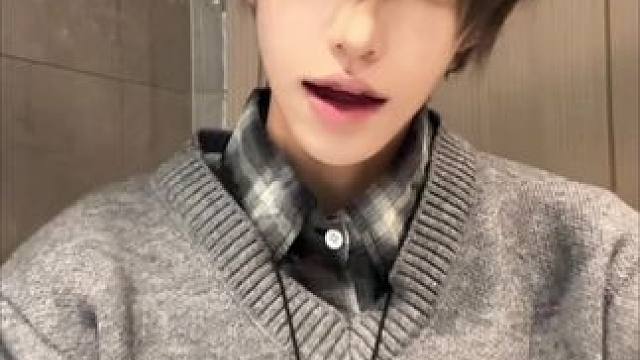 玩够了没(つД)ノ