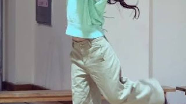 春天的Mr.chu和短裙一样有一万种解法