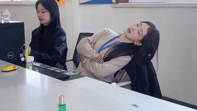 哈哈，你这呼噜声？是在念咒吗？