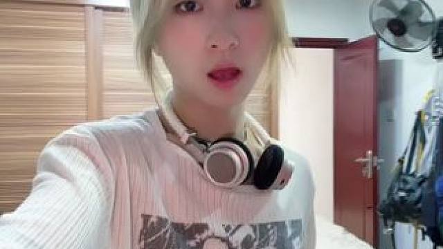 距离随处可拍你还需要一个手机云台大疆om8