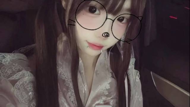 我再怎么使坏也只是想被你宠爱 =⩌⩊⩌=