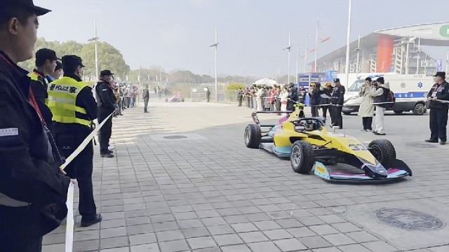 中国站·比亚迪2