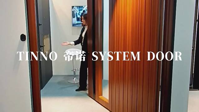 这扇木纹偏轴门一开门就是治愈感#TINNO帝诺系统入户门 #别墅门 #系统门 #上海