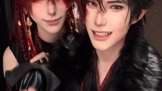 这种龇牙咧嘴的狗最好训了