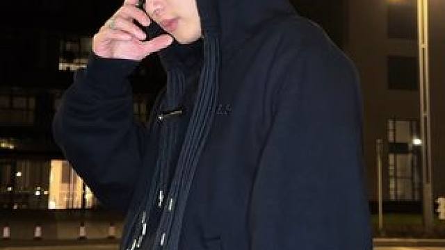 四人组炸街第一视角来咯