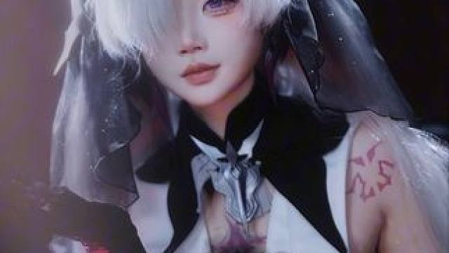 白毛双马尾我爱了