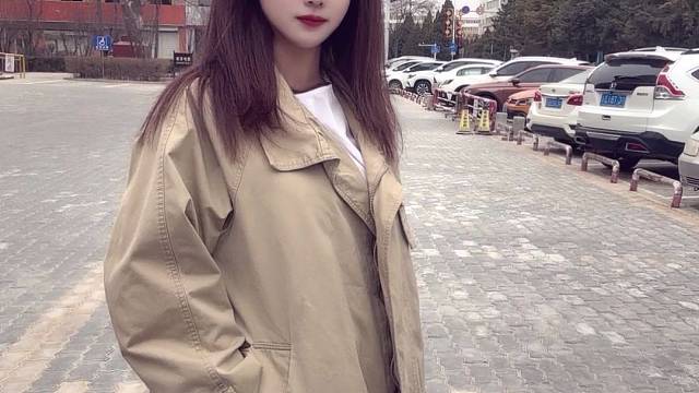 “镜头定格瞬间，故事留在心间”