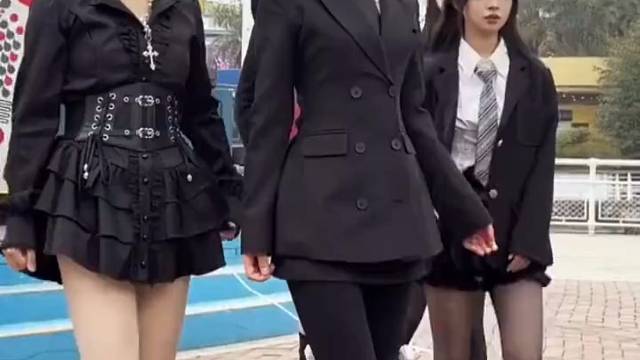 选一个吧，喜欢哪个