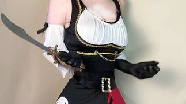 误…误入海盗船？？？