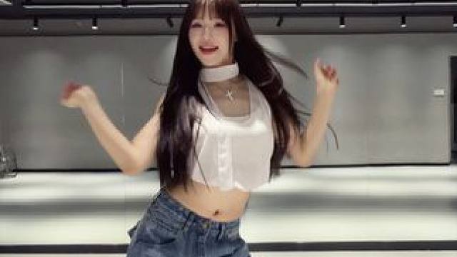 这首歌小时候亲过我 
 k