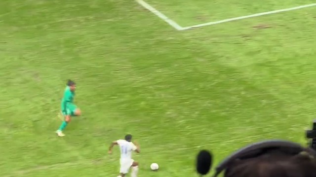 打到最后一枪已经有点懵了，怀疑自己准心没停稳