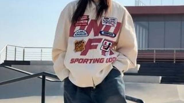 DIY个小鞋* 
我也有自己的定制匡威啦！*