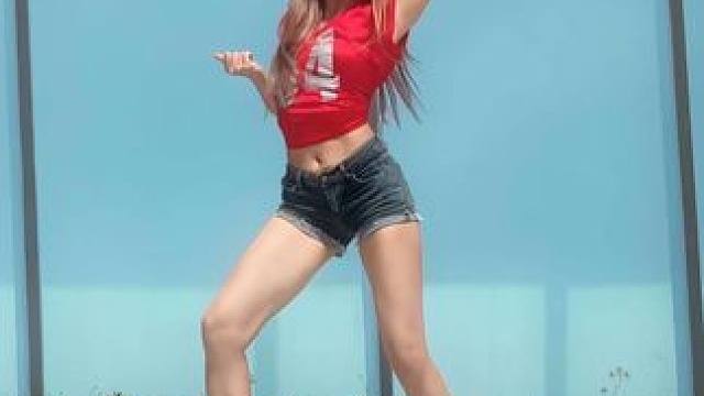 小麦肤色和Debut适配度是满分！