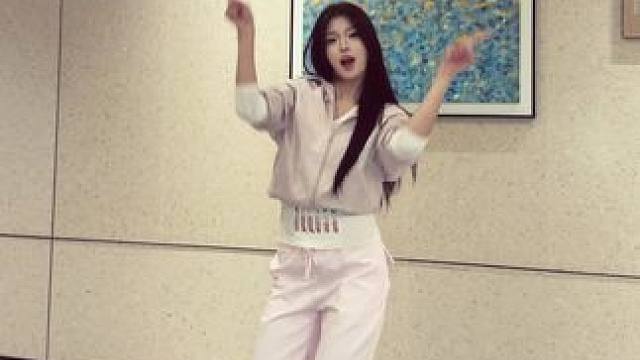 春会来 事会顺 人会好 花会开