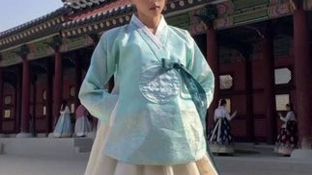 当传统服装撞上mommae