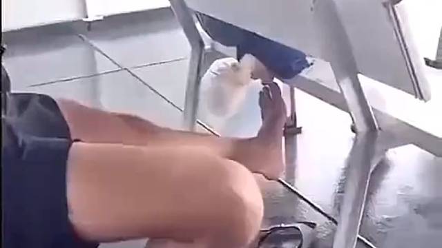 宠物医院:感染脚气，得阉了