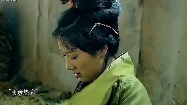 夫妻互戴绿帽，你野我更野